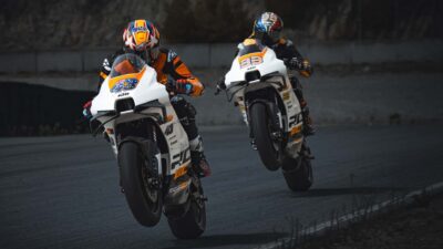 KTM Jual 100.000 Unit Motor Tahun Ini: Penjualan Motor Lawas Melejit?