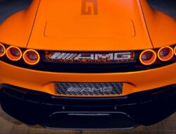 Perpindahan Gigi Palsu Mercedes AMG: Kelebihan Supercar Terbaru