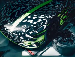 Mercedes-AMG GT Track Sport: Power-Packed V-8 Performance