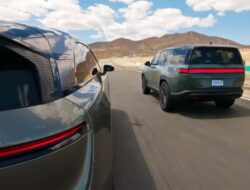 Lucid Gravity Memenangkan SUV Rivian dengan Quad-Motor