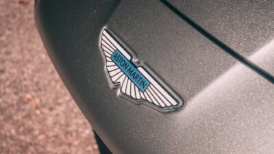 Aston Martin Jual Saham Tim F1 dan Potensial Go Private