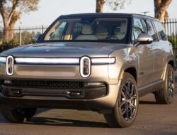 Rivian R1S: One-Off Langka yang Memukau