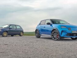 Perbandingan Hot Hatch EV Terbaik