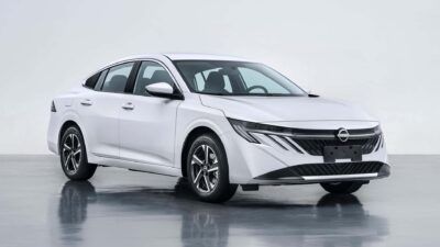 Debut Perdana Nissan Sentra: Sorot Fitur Terbaik!
