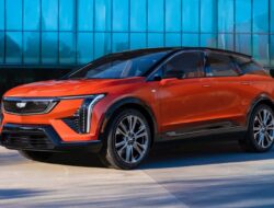 Review Tes Mobil Listrik Termurah dari Cadillac: Kuat dan Efisien!