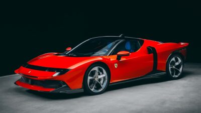 Ferrari Testarossa: Kehadiran Kembali yang Membangkitkan Nostalgia