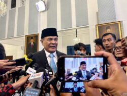 Profil & Jejak Karir Djamari Chaniago, Menko Polkam Baru